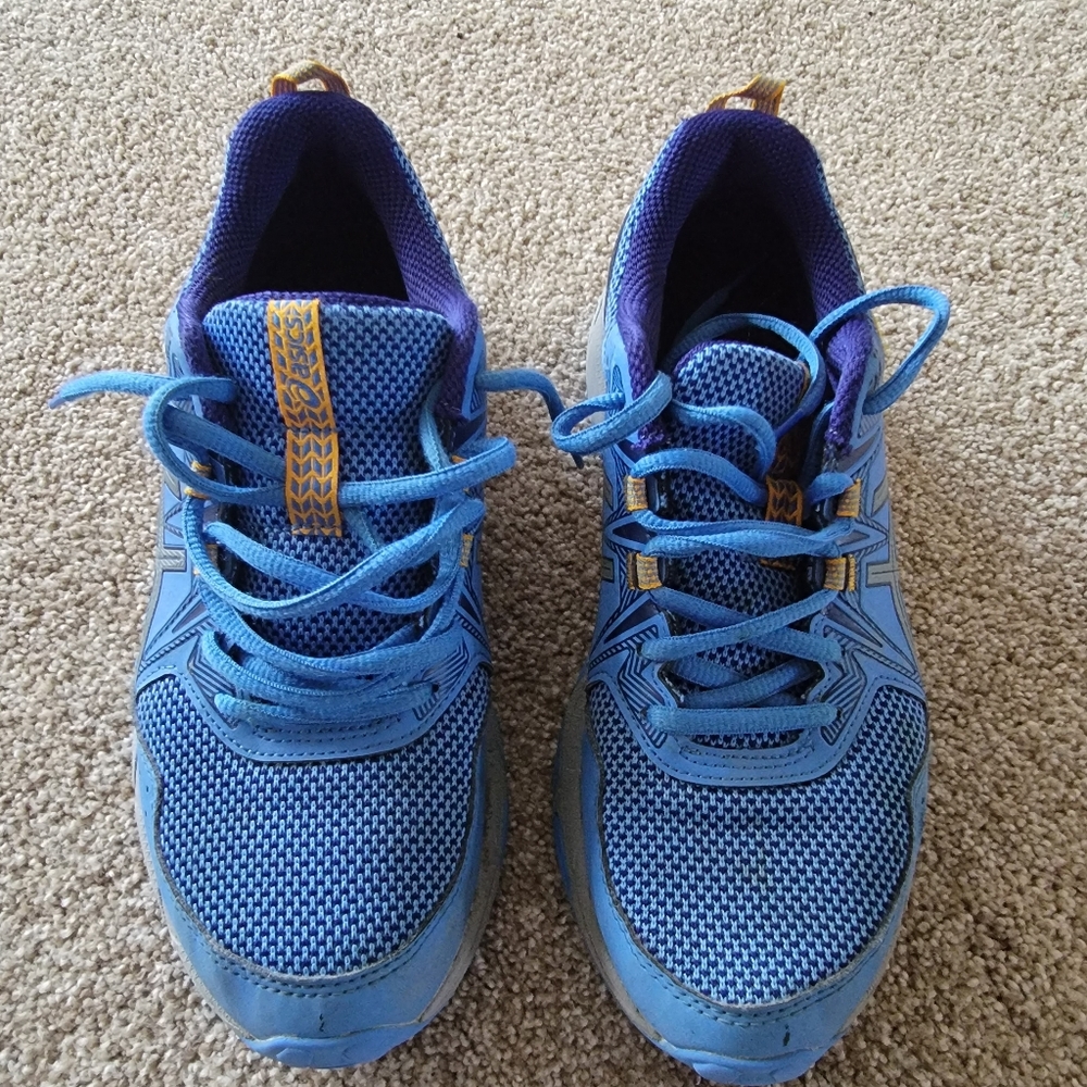 ASICS t-shoes men's Size 5